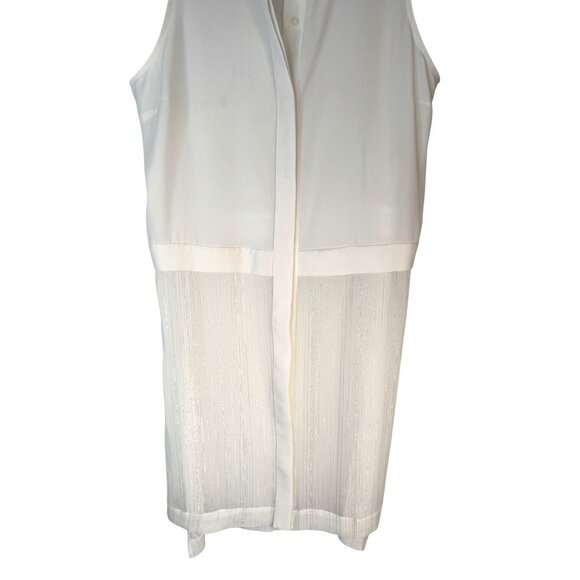 2/$30 Candies M White Sleeveless Button-Up Blouse With Sheer Detail - Picture 13 of 16